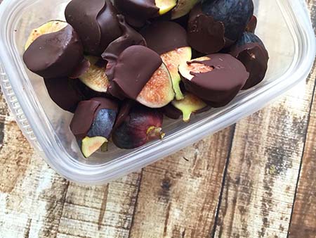figs dipped in chocolate