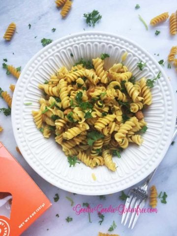Gluten-free garlic knot pasta